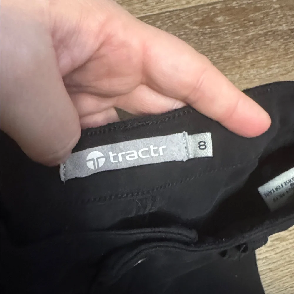 Tractr size youth